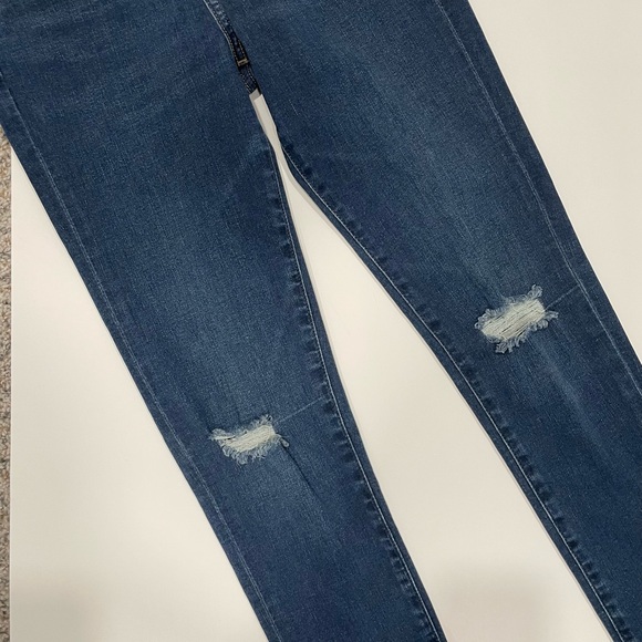 Express Mid Rise Distressed Skinny Jeans - Picture 10 of 13